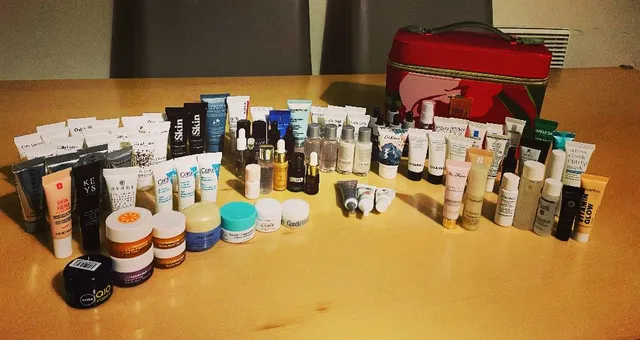 My mini skincare collections 🧡🧡💛