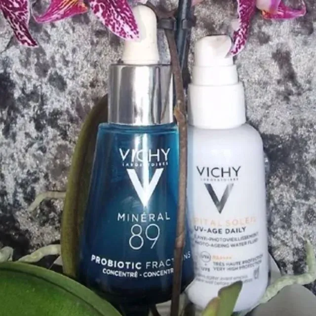 These are my 2 ultimate products that I love.  The serum is