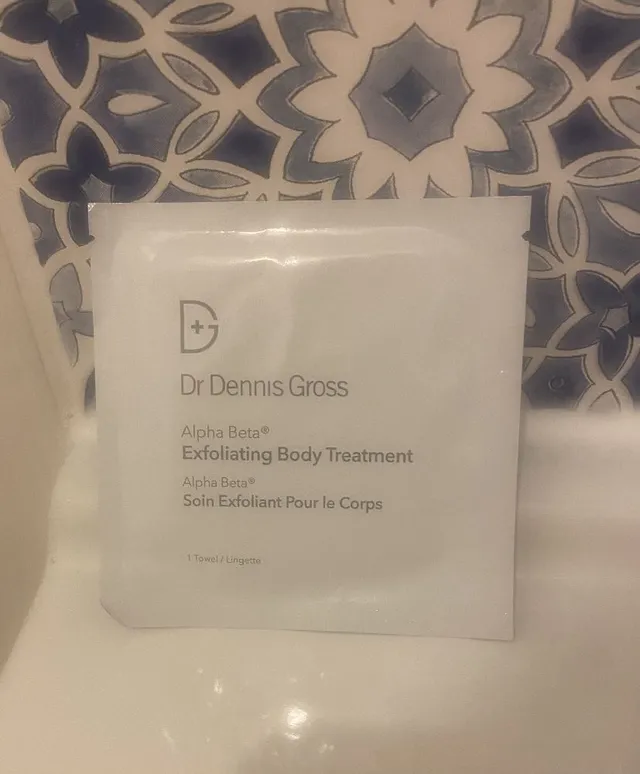 Anyone else tried these body exfoliating wipes? As someone