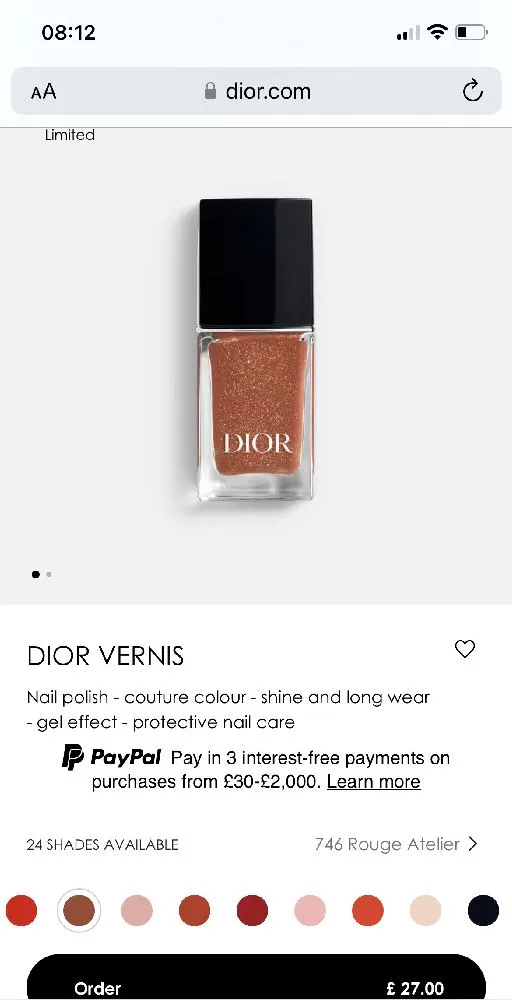 Hi everyone! I really like the look of this Dior nail