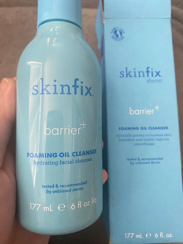This Skinfix Cleanser is absolutely amazing at removing