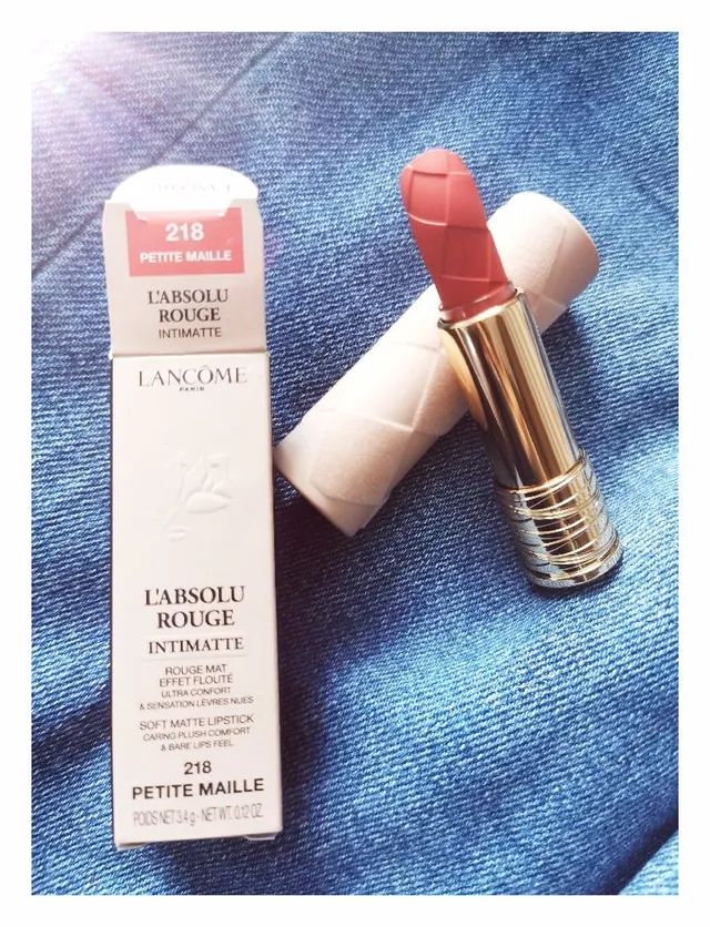 I'm recently in love with Lancome lipsticks. L'Absolu Rouge