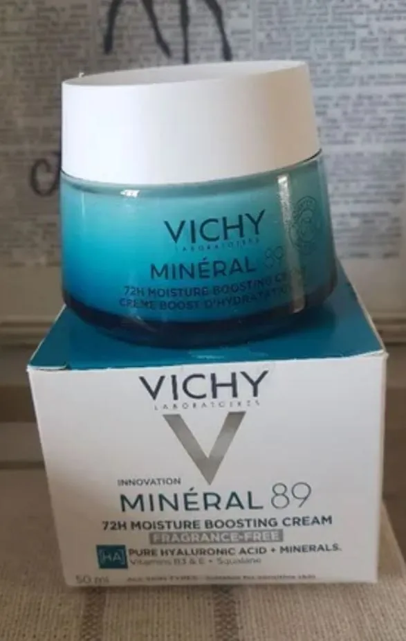 Really loving this Vichy Mineral 89 cream, all the benefits