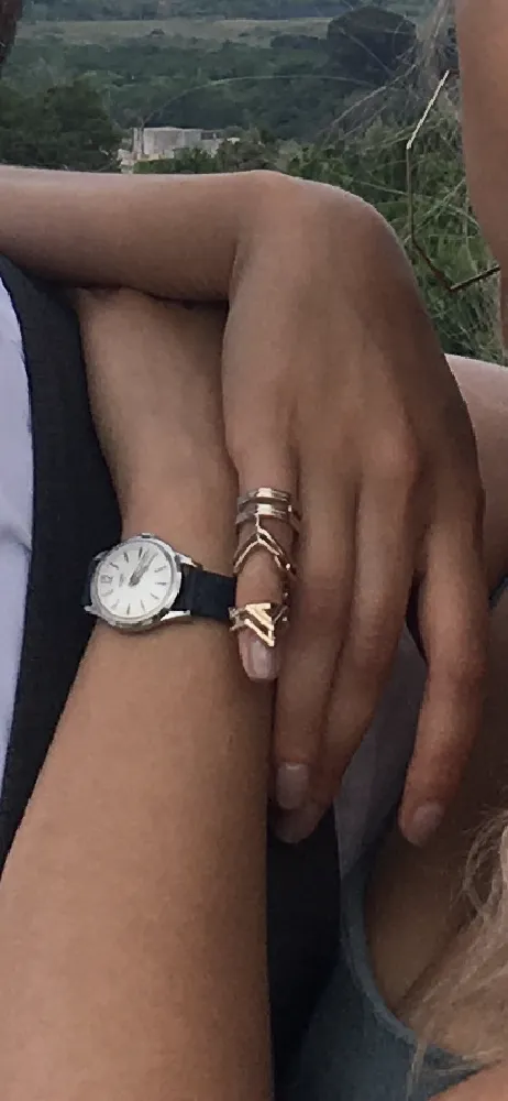Hi! Looking for a ring like this, anyone know of anywhere