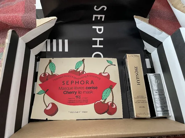 My 1st Sephora Order, so happy, it came so quick, really