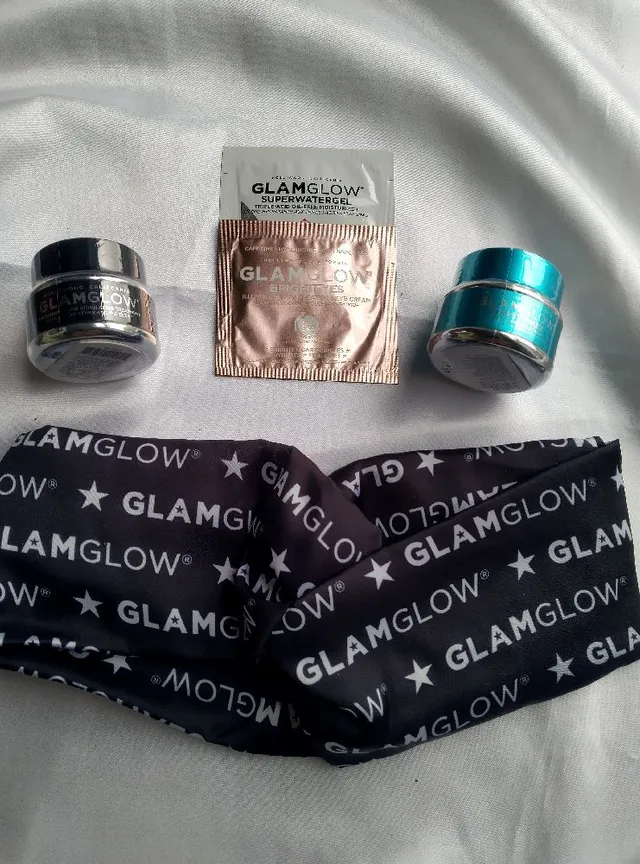 I bought these from Glamglow directly, they had an offer of