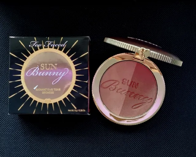 My favourite bronzer atm , gives a natural tan effect