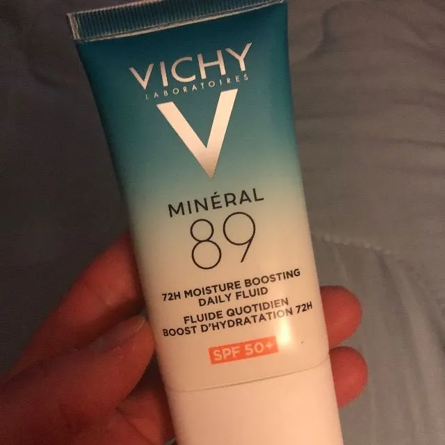 This Vichy Mineral 89 SPF50+ has been protecting my skin