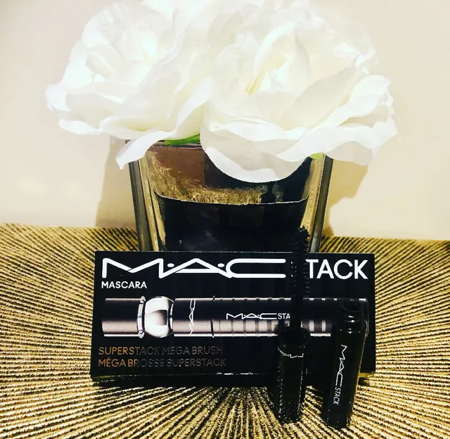 Got a sample of the Mac Stack mascara. Anyone tried it, what