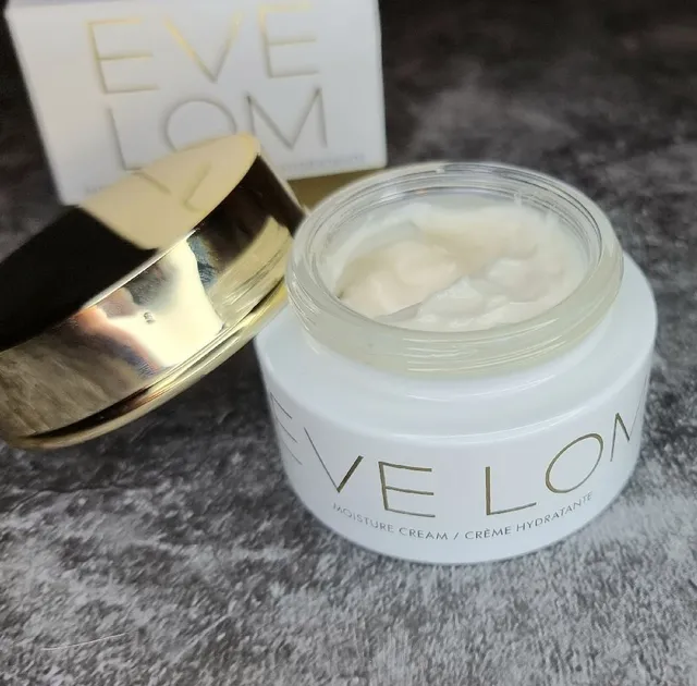 Have you ever tried the Eve Lom moisture cream? I love it!