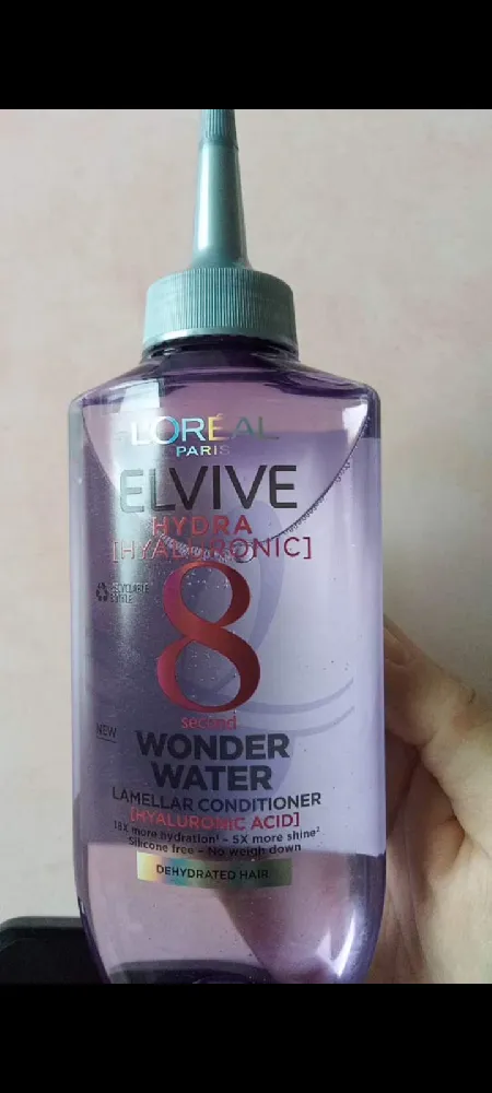I had to share this product, it's the L'Oréal Paris Elvive