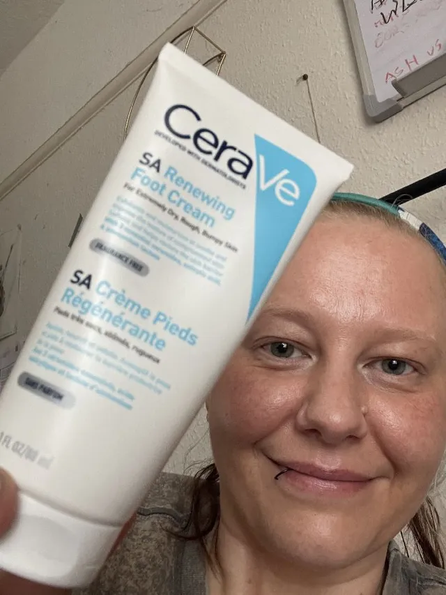 Ultimate skincare product - CeraVe foot cream - This has