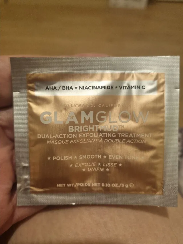 Just found this GlamGlow mask sachet going to try it tonight