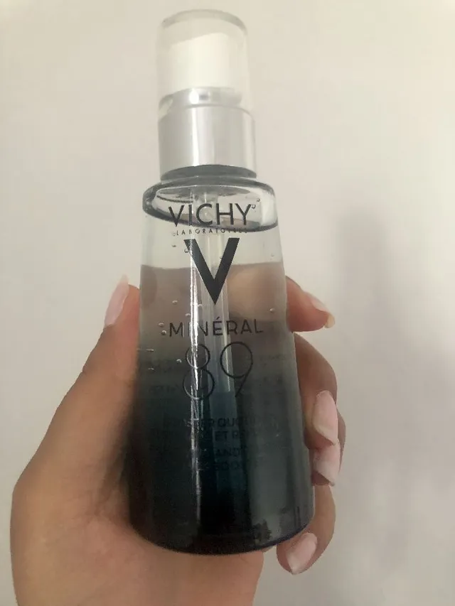 My recent purchase from Vichy, Mineral 89  Serum! 💦 I had a