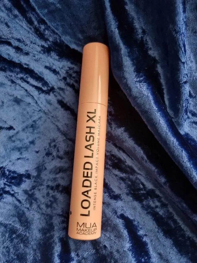 This is a really good mascara. Adds volume and lengthens