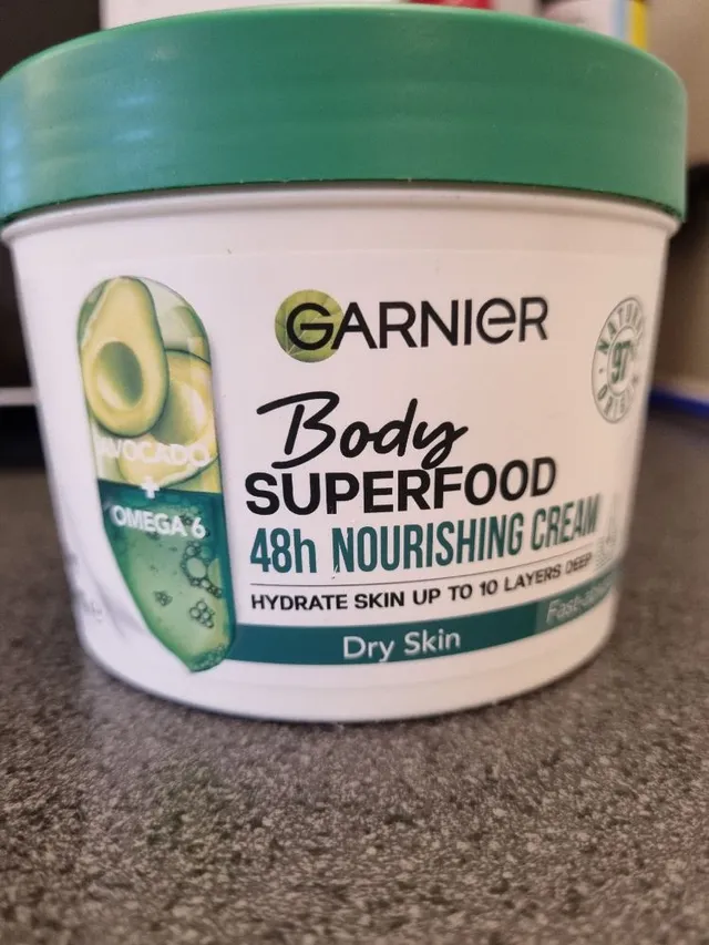 Garnier body superfood 48hr nourishing cream for dry skin