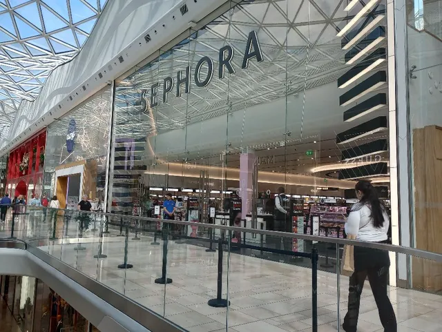 This is Sephora Westfield White City yesterday, it is a